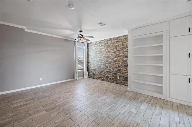 12405 Iveson Dr