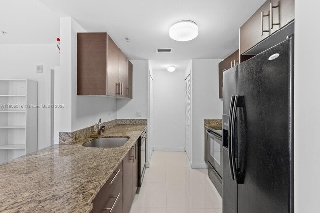 Photo - 2701 SW 3rd Ave Unit 502