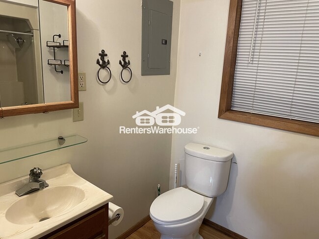 Photo - 1151 80th St