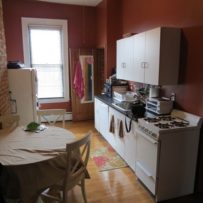 Photo - 409 Massachusetts Ave Unit 3