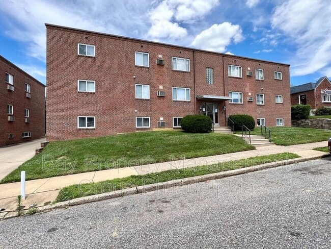 Building Photo - 1715 Lansing St Unit 10 Rental