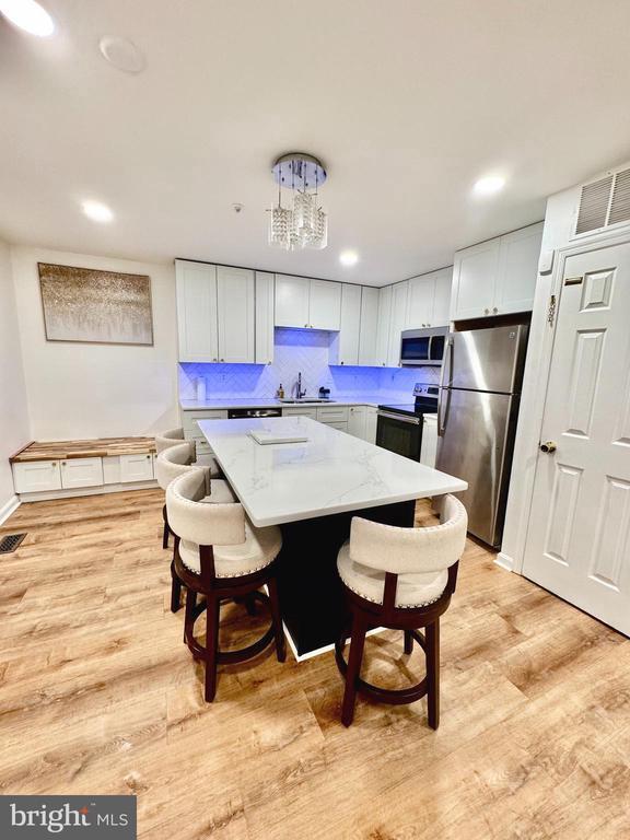 Photo - 597 Primus Ct