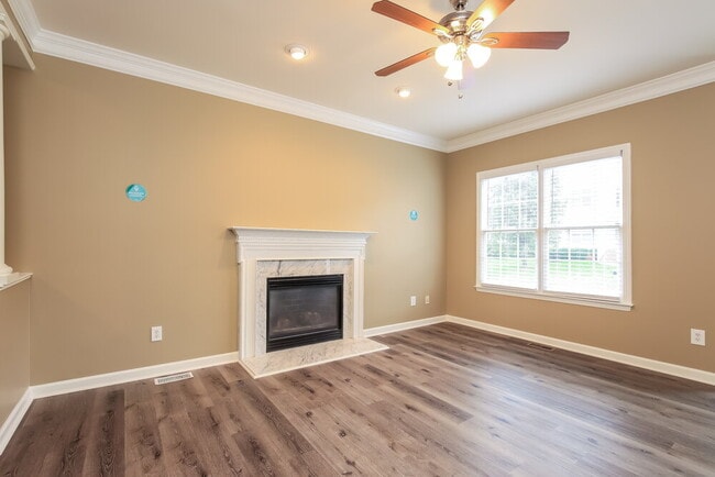 Photo - 5125 Casland Dr