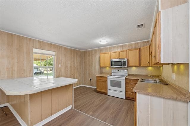 4171 Broken Bow Dr