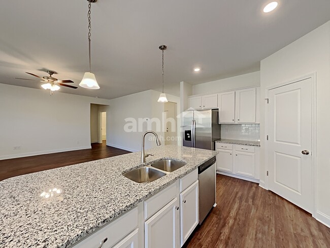 Photo - 1130 Bentley Pk Dr