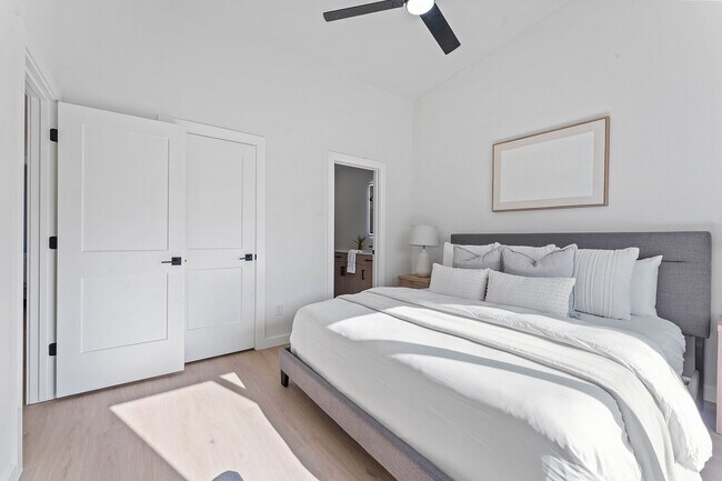 The Luxury Flats on Razorback