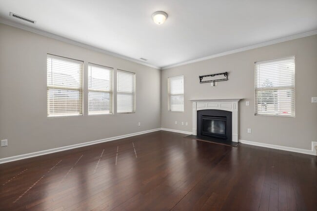 Photo - Spacious Four Bedroom Home!