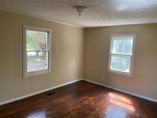 Photo - **UPCOMING**2 Bedroom / 1 Bathroom Home for Rent in East Columbus***