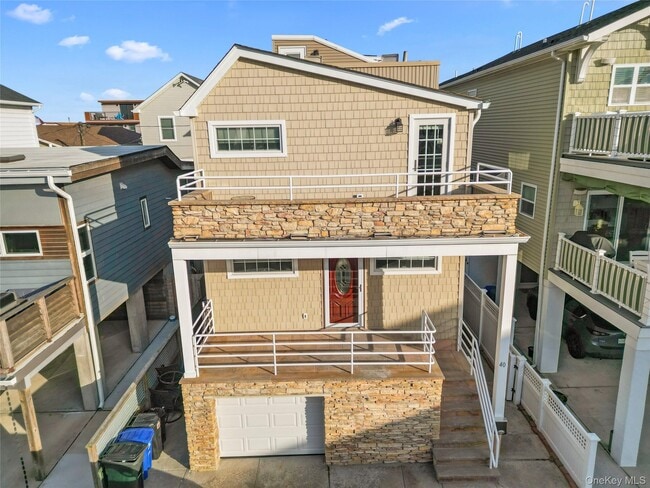 Building Photo - 40 New Hampshire St