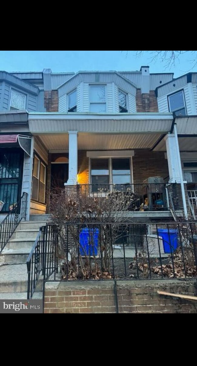 Building Photo - 3111 N 24th St Rental