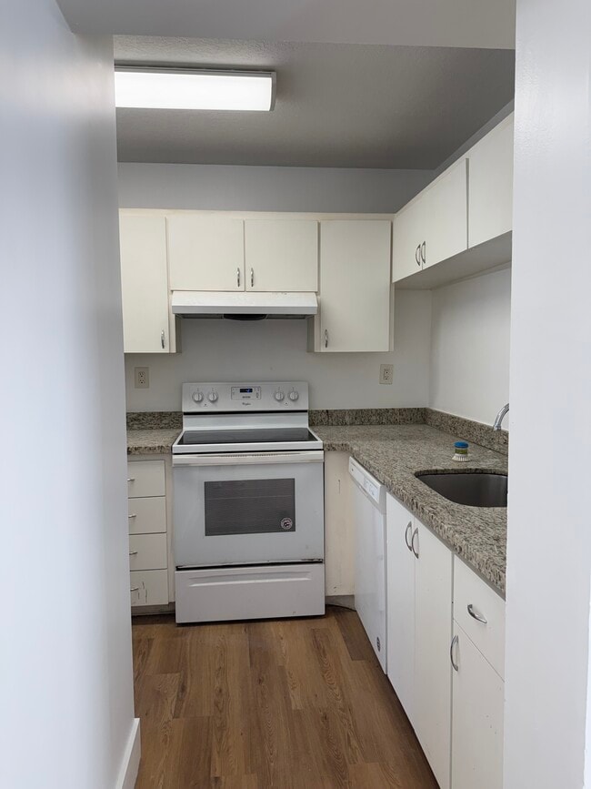 Photo - 9544 SW 140th Ct