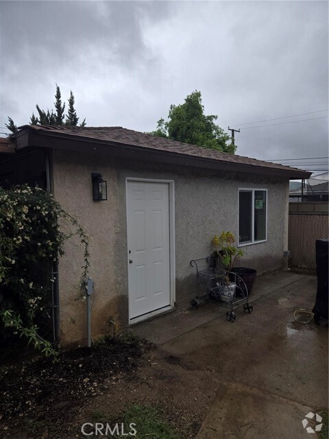 Building Photo - 187 Carmelita Ln W Rental
