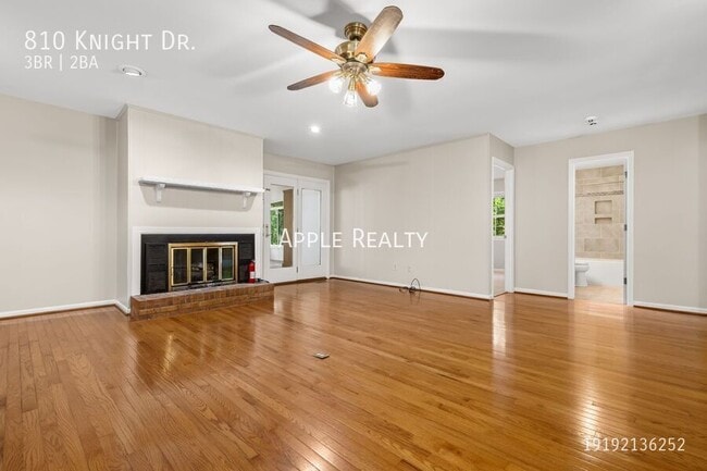 Photo - 810 Knight Dr