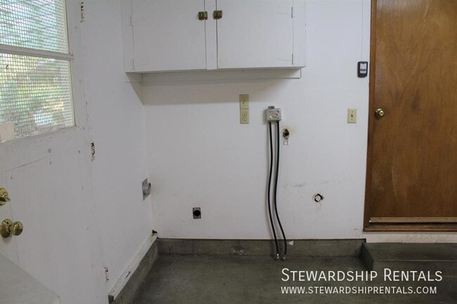 Building Photo - 1183 Skipper Ave Rental