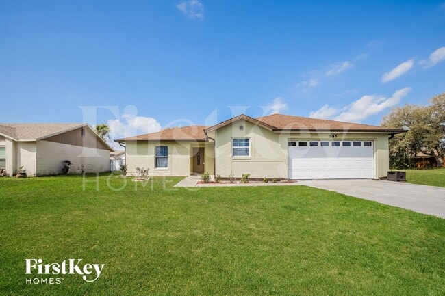 Building Photo - 585 Koala Dr