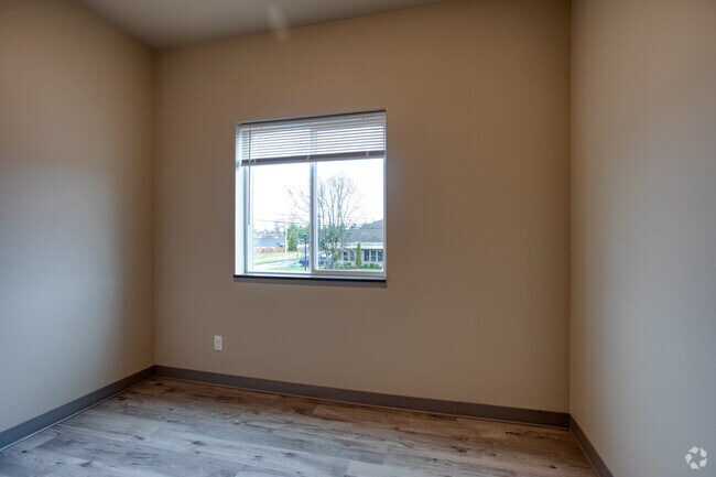 2HAB, 1BA - 794&nbsp;ft² - Lake Grove Apartments!