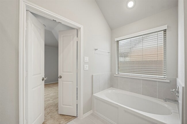 Photo - 12918 Catfish River Ct