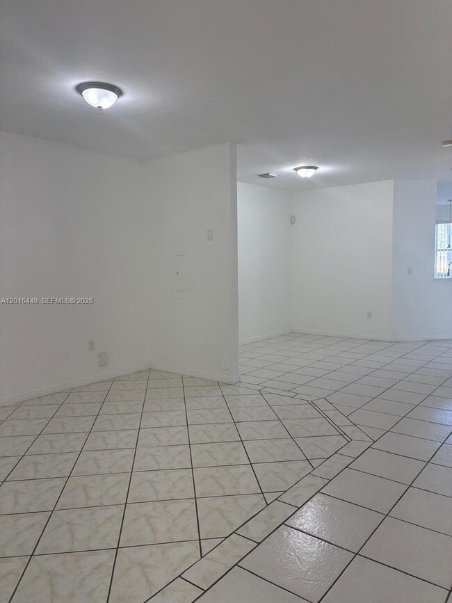 Photo - 8525 SW 165th Pl