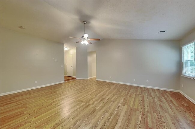Photo - 1719 Colemans Landing
