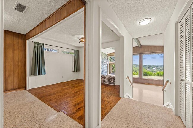 Photo - 6501 Mesa Dr
