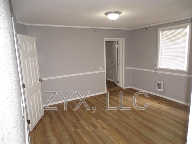 Photo - 412 N Lincoln Ave