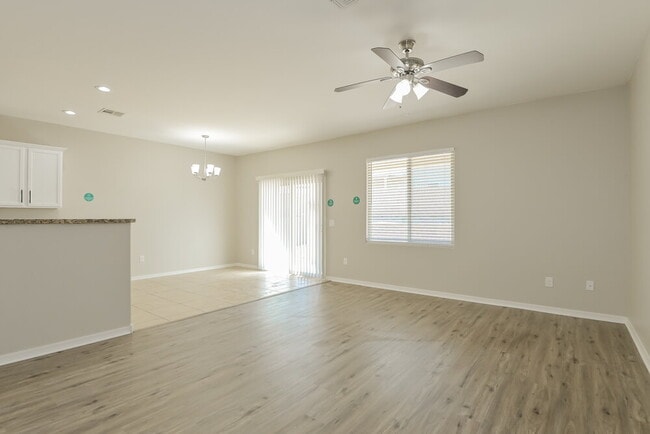 Photo - 8237 W Kittiwake Ln