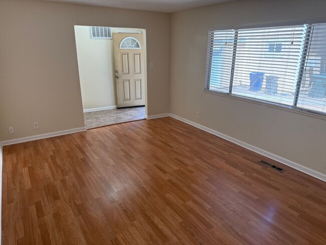 Photo - 2225 Hillsborough Ct Unit Apt 2