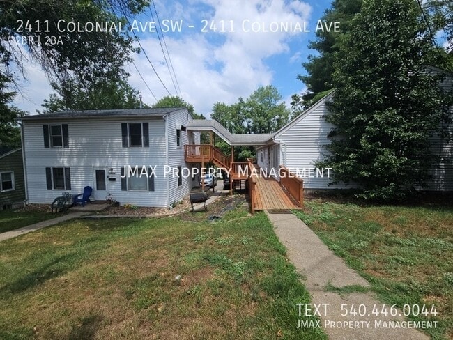 Building Photo - 2411 Colonial Ave SW Unit 2411 Colonial Ave