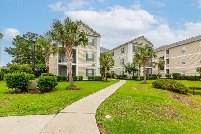 Photo - Cross Gate Villas - Perfect Location