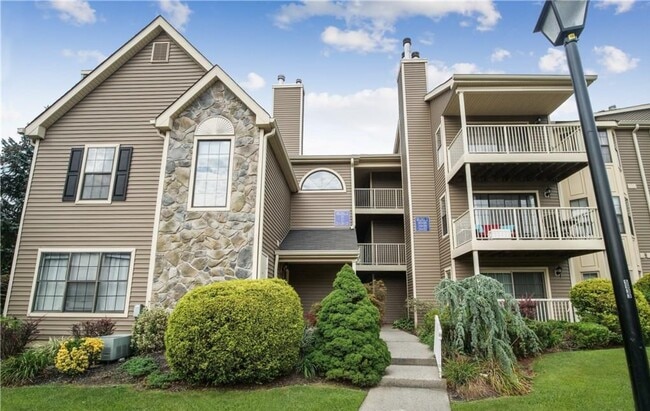 Photo - 117 Longfield Ct Unidad 117