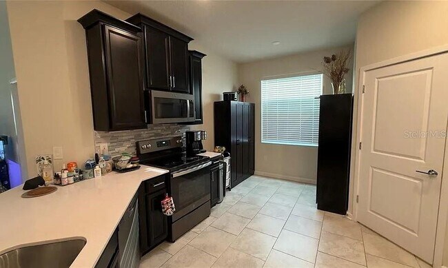 Photo - 5321 Amersham Ln