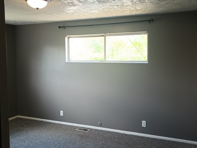 Photo - 89 W Gordon Ave