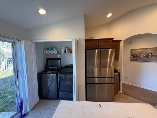 Building Photo - 12245 Deertrack Loop