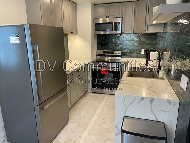 Photo - 3646 6th Ave N