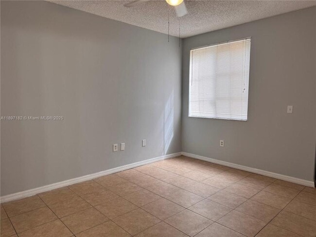 Photo - 3 bedroom in Miramar FL 33025