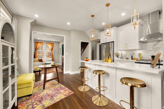 Photo - 2124 N Capitol St NW