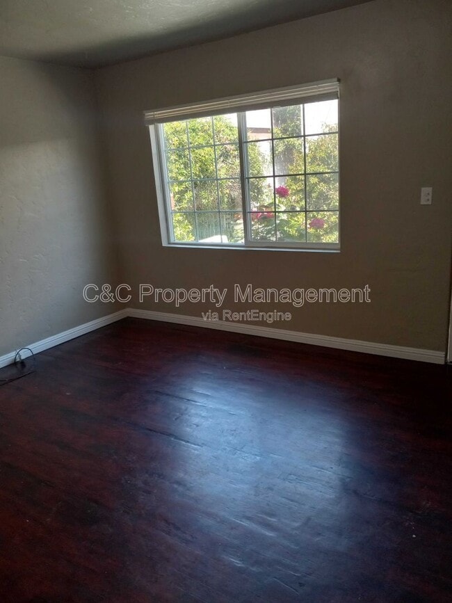 Photo - 116 Maple St Unidad 14