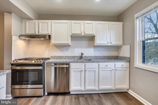 Photo - 9202 Sprucewood Rd