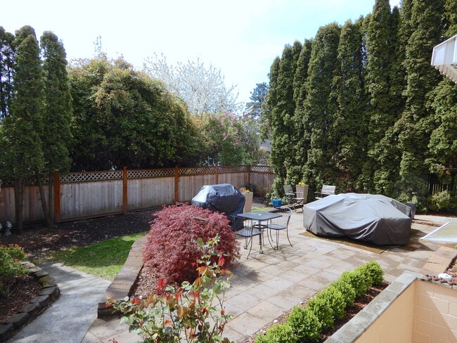 Photo - 811 NW 59th St Unit B