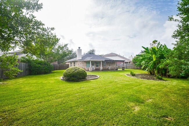 Building Photo - 6035 Indian Creek