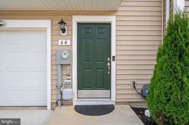 Photo - 64 Tate Manor Dr