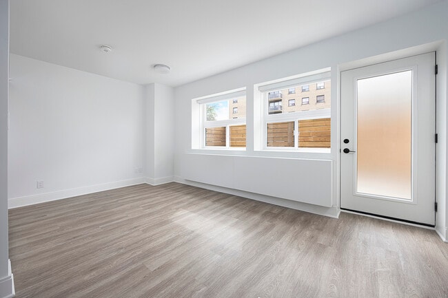 Photo - 67 & 70 Parkwoods Village Dr