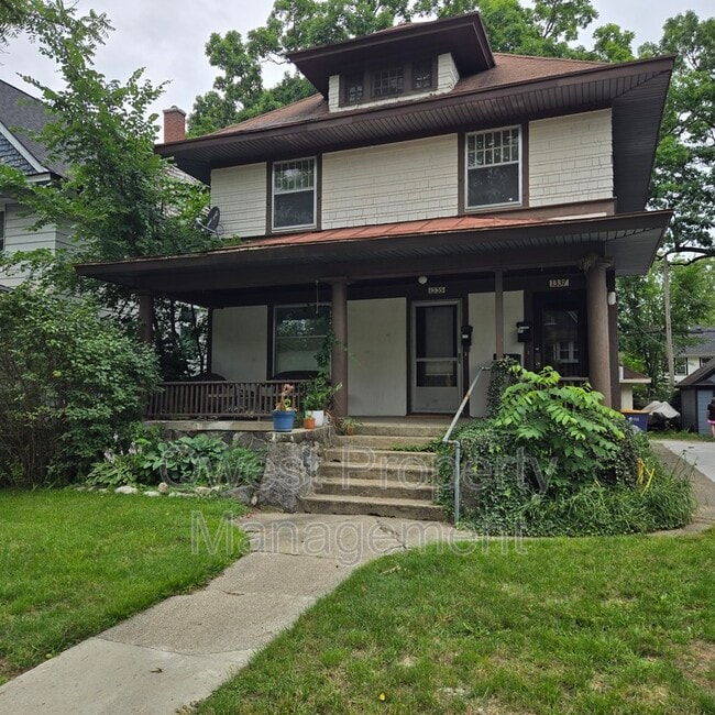 Building Photo - 1335 Logan St SE Rental