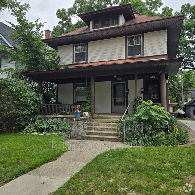 Building Photo - 1335 Logan St SE Rental