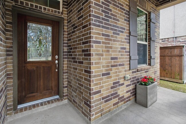 Photo - 5603 Alexan Crest Dr