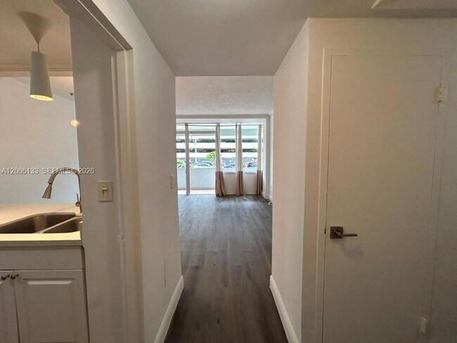 Photo - 7545 E Treasure Dr Unit 1B