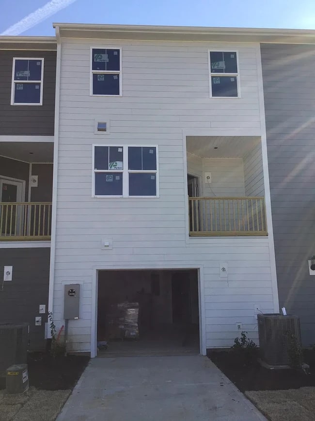 Photo - 6303 Perry Creek Rd