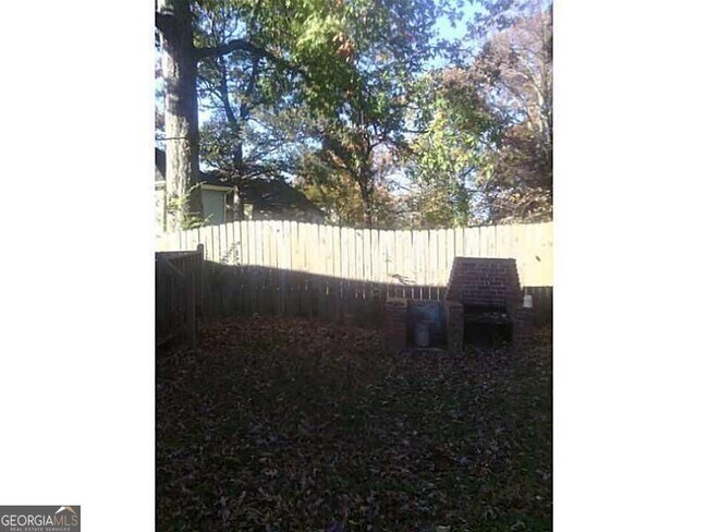 Photo - 3296 Myrtle St