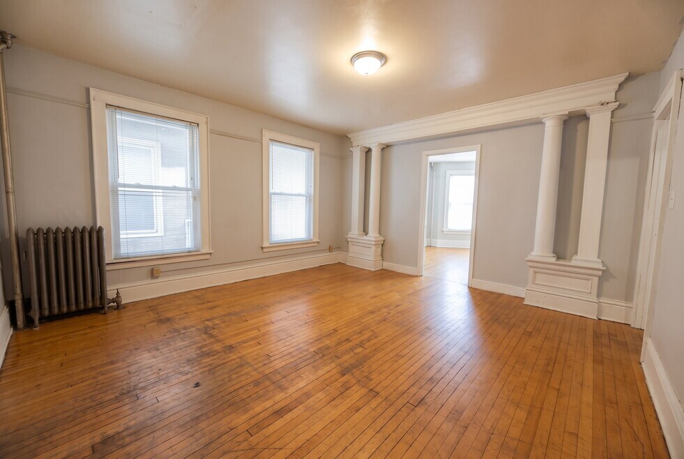 410 W Mifflin St