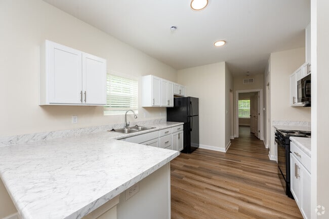 3BR, 2.5BA - 1,474SF - Kitchen - Sullivan Downtown Townhomes